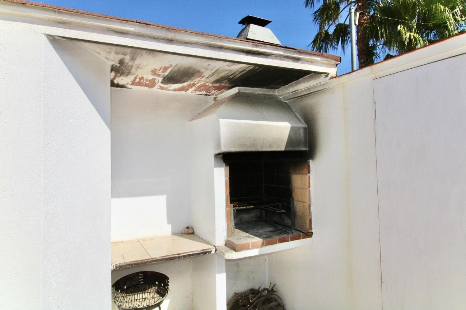Villa Alzines Con Piscina Privada Ac Y Wifi