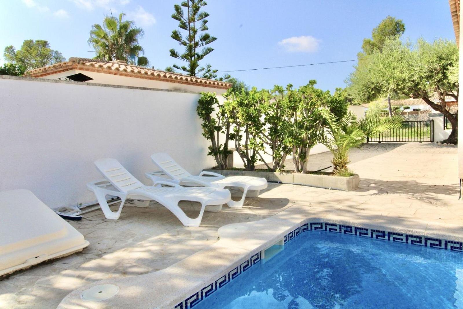 Villa Alzines Con Piscina Privada Ac Y Wifi *